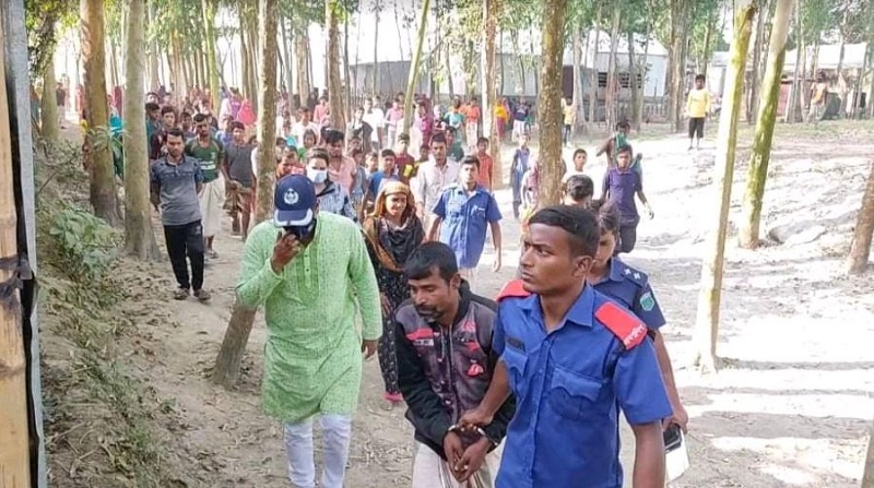 ছেলের লাশ টয়লেটের ট্যাংকিতে পুঁতে ভোট প্রার্থনায় পিতা-মাতা - the Bengali Times