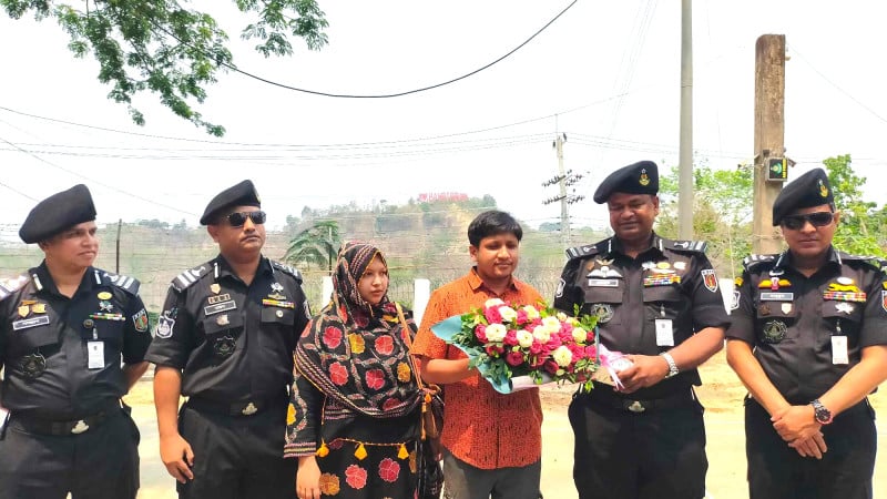 ব্যাংক ম্যানেজার নেজামকে কী খেতে দিয়েছিল কেএনএফ